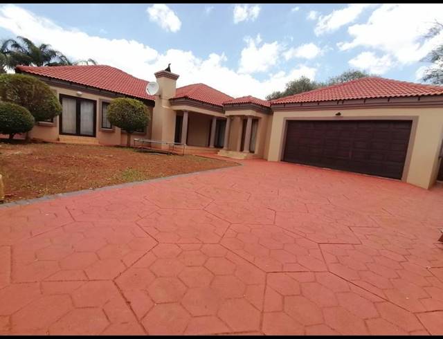 3 BEDROOM PROPERTY TO RENT IN MONTANA